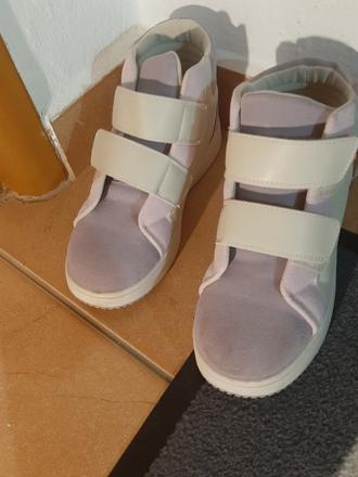 Členkové vyššie krásne tenisky, sinsay,33