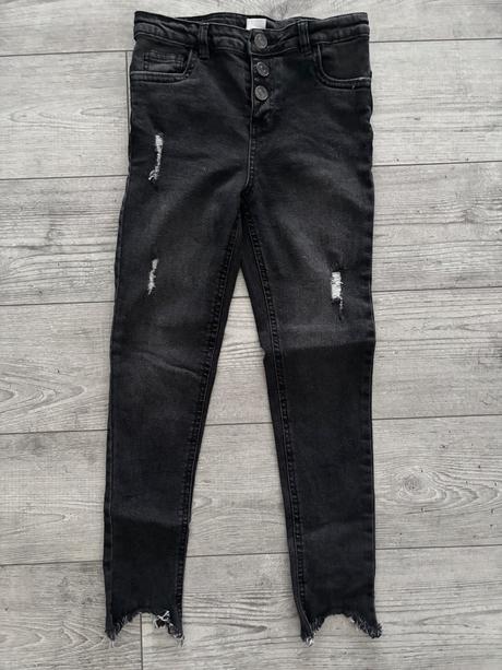 Skinny jeans, pepco,134