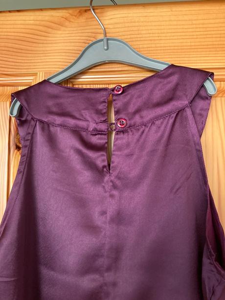 Fialové šaty, cherokee,146