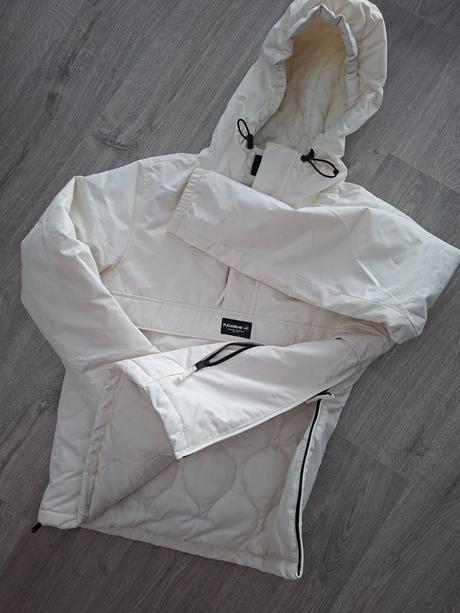 Lyziarska bunda, pull&bear,m