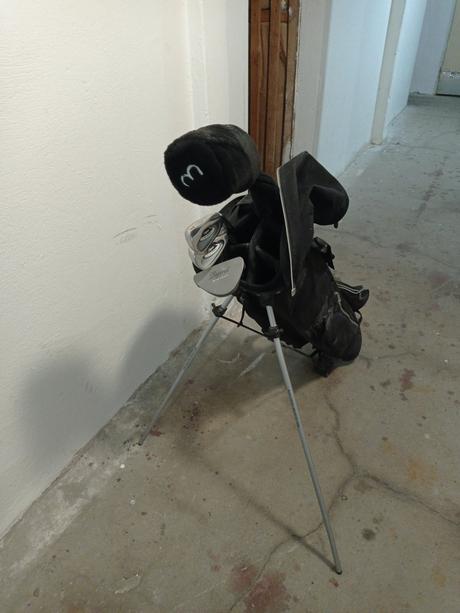 Predám golfové palice, 