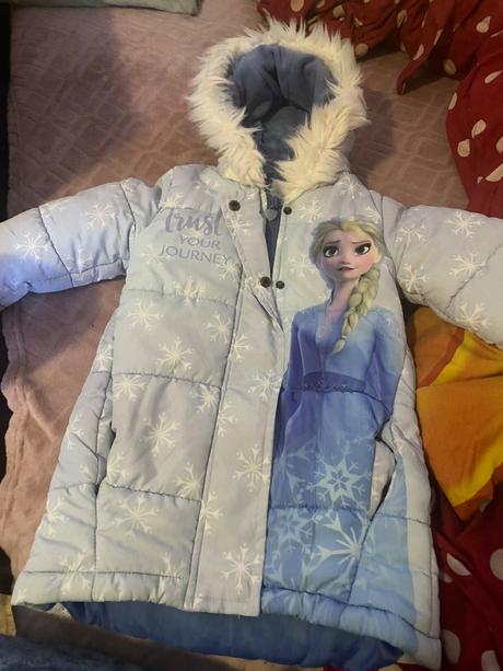Zimna frozen bunda, 98