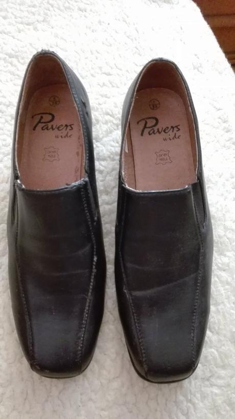 Cierne poltopanky, 38