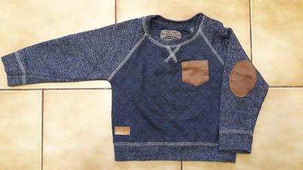 Mikinka little rebel, 80