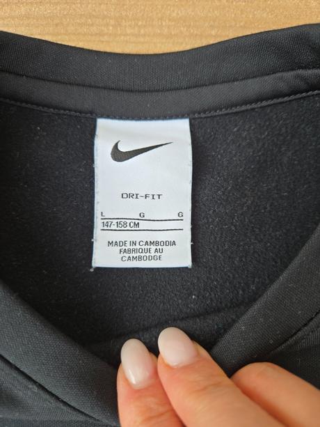 Zateplené chlapčenské čierne tričko s dlhým rukávo, nike,146