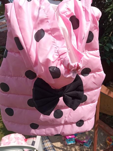 Minnie bodkovana vesta, f&f,68