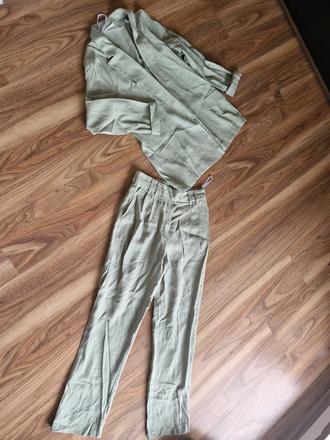Nohavicovy kostym, primark,s