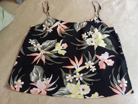 Kvetovaný top, h&m,36
