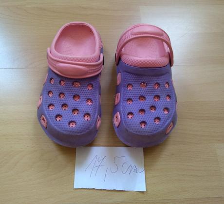 Predám balík topanociek, protetika,18