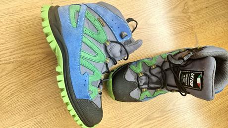 Detska zimna trekingova obuv, 33