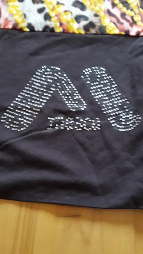 Blúzka s kamienkami,ako nová,pc 29,90, m