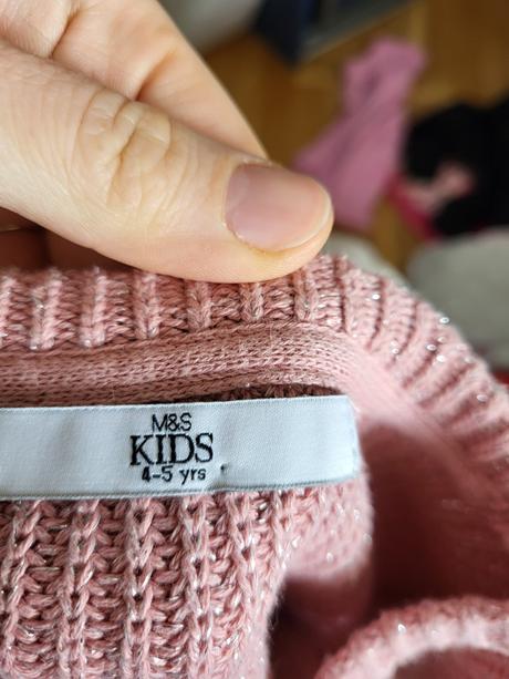 Dievcenske svetrove saty, marks & spencer,110