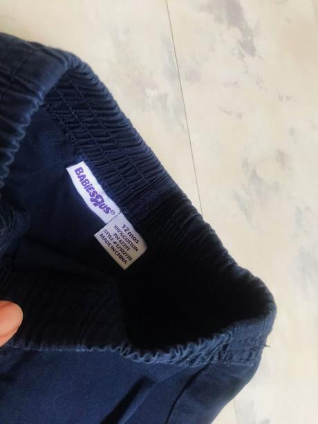 Plátenné nohavice, 92