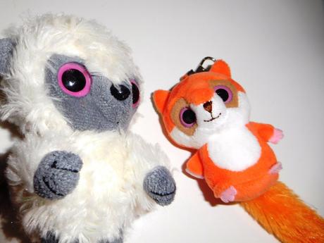 Plyšové hračky, prívesky a ine super stav,