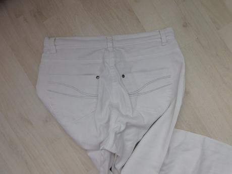 Biele nohavice l , l
