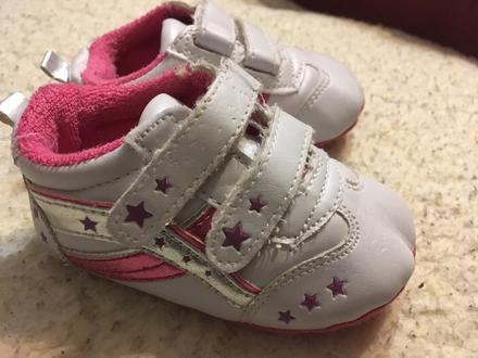 Hviezdičkové teniskové capačky 18/19, primark,19