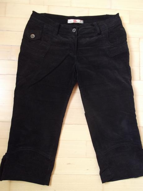 Postavu formujúce nohavice k čižmám, pod kolená, m