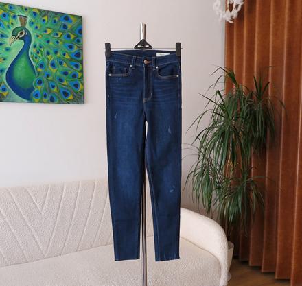 Štýlové tmavomodré skinny džínsy, marks & spencer,xs