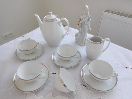 Šálky porcelánové-eva,, 