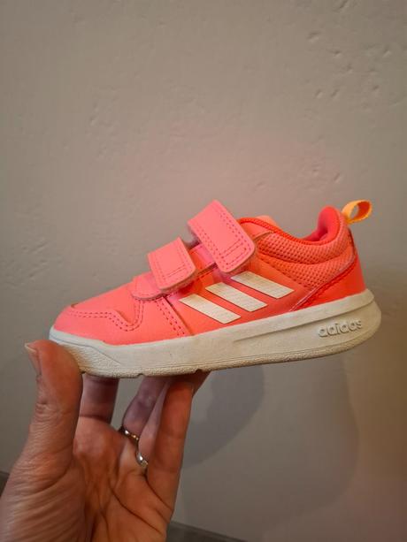 Adidas tenisky, adidas,23