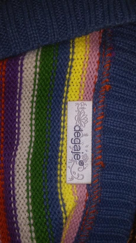 Farebna upletova vesta, 