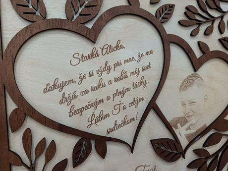 Drevený obraz so srdcom a fotografiou, 
