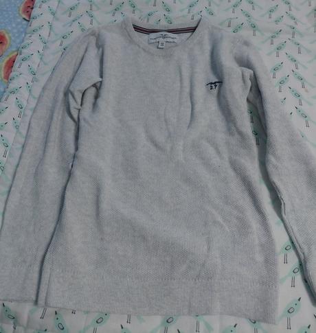Sedy pulover, 122