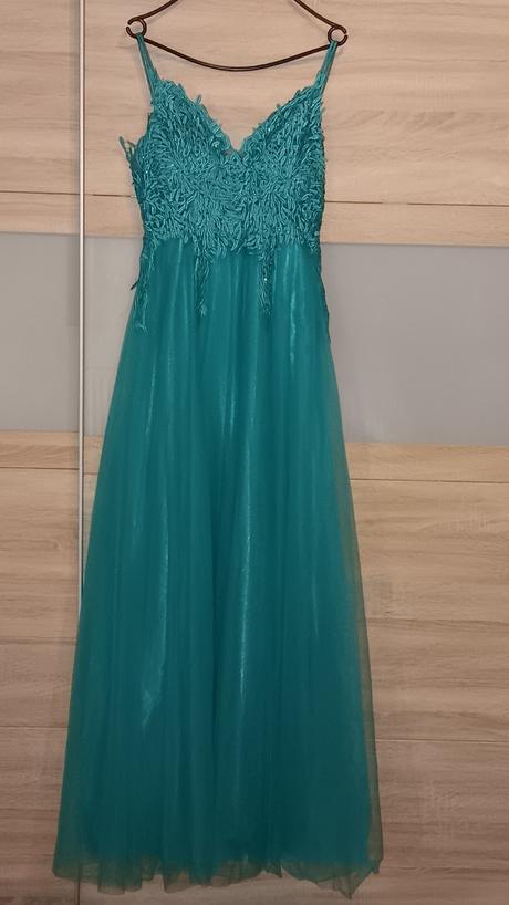 Spoločenské šaty, l