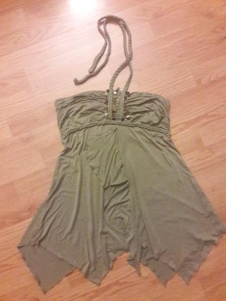 Top na zaväzovanie okolo krku, l