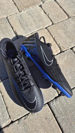 Predám kopačky nike velkosť eur 42.5 (27cm), nike,42