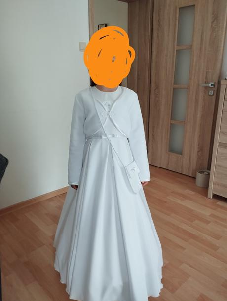 Šaty na prvé sväté prijímanie, 134