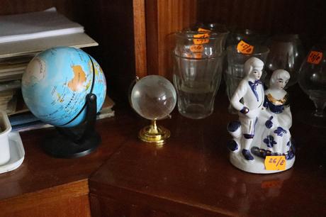 Suveníry z dovoleniek, kúpeľov, miest,