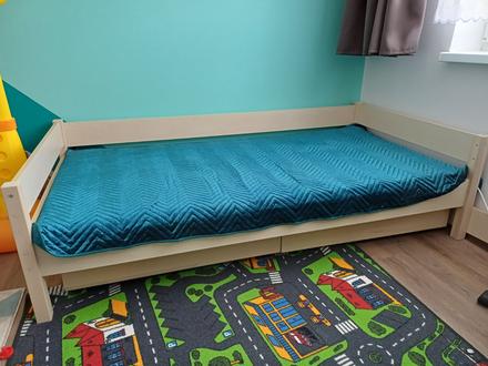 Detská posteľ so zabranou, šírka (cm): 90,dĺžka (cm): 180