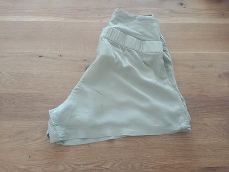 Kraťasy tehotenské khaki hm, veľkosť m, h&m,m