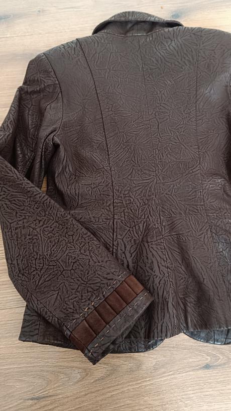 Kabátik z pravej kože, s