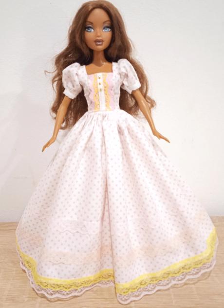 Šaty pre barbie, 
