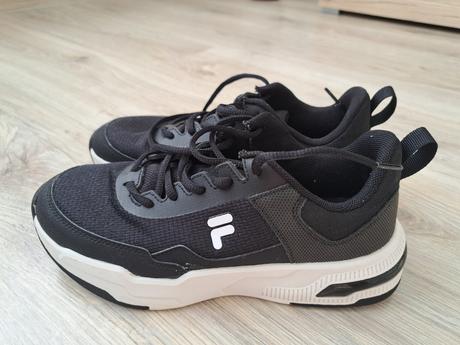 Tenisky výborný stav, fila,39