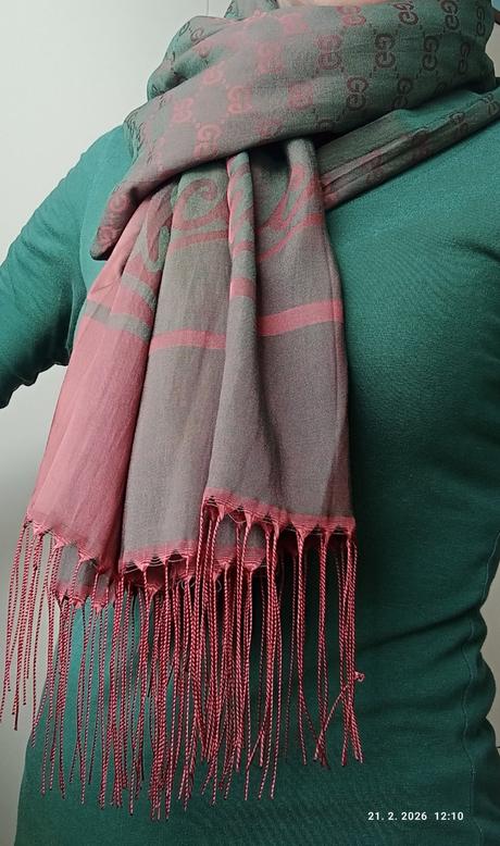 Krásna šatka meniaca farbu (už s poštou), 