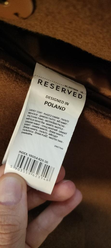 Kabát aj na teplú zimu, reserved,38