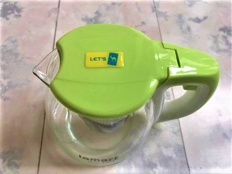 Sklenená čajová konvica,