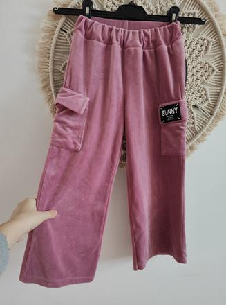 Široké tepláky, 116