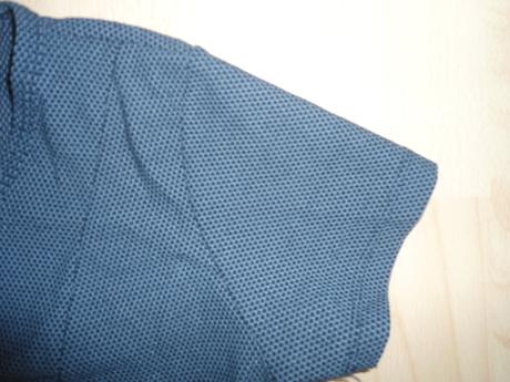 Bodkovane rukavy, 34