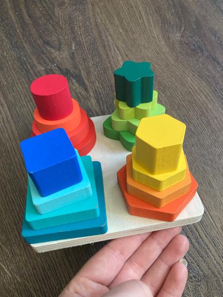 Drevená vkladacia mini veža, 