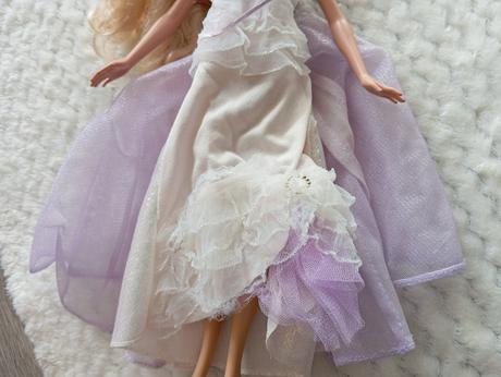 Annika barbie kouzlo pegasu, 