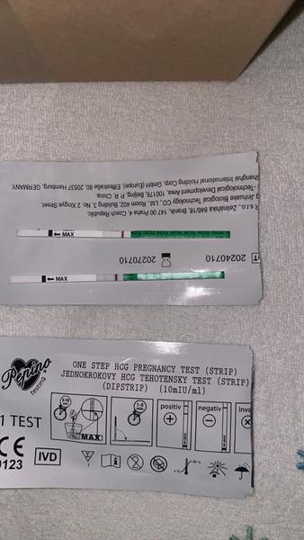 Je možné byť tehotná po pozitívnych testoch počas menštruácie?