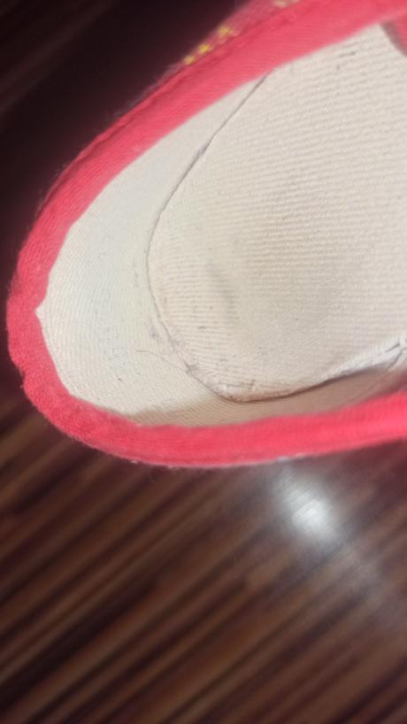 Tenisky a papucky 24/25, 24