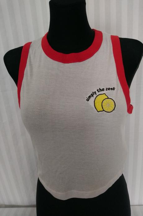 Dámsky bielo červený crop top, brave soul, l