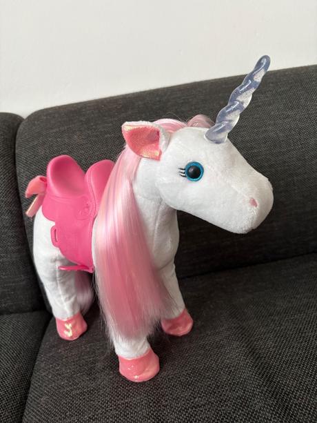 Jednorožec baby born na baterky,