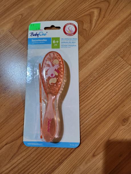 Hrebeň a kefa baby, 