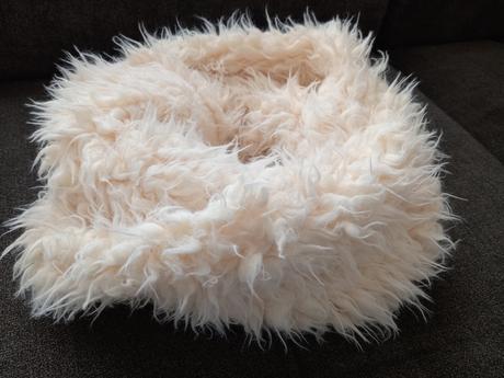 Kožušinový tunelový šál, 